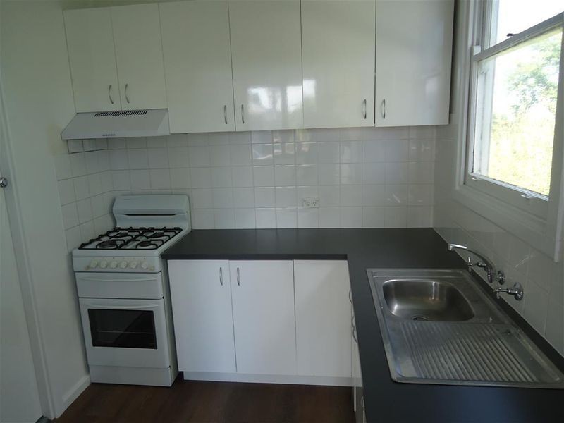 20 Fernleigh Road, Mount Austin NSW 2650