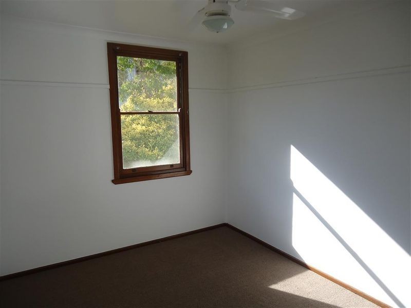 20 Fernleigh Road, Mount Austin NSW 2650