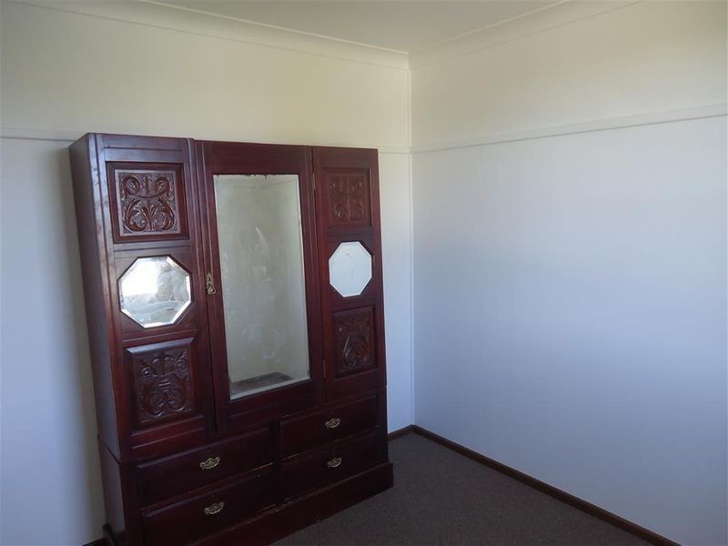 20 Fernleigh Road, Mount Austin NSW 2650