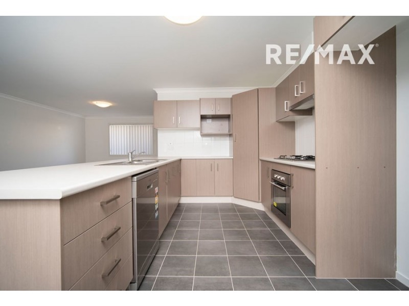 1 Hazelwood Drive, Forest Hill NSW 2651