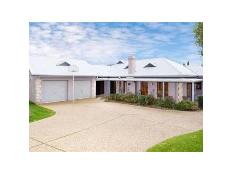 23 Brooklyn Drive, Bourkelands NSW 2650