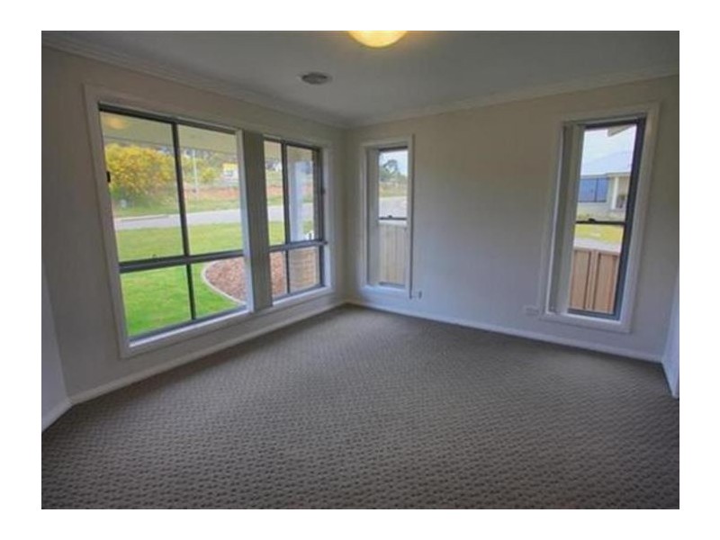 31 Werribee Road, Bourkelands NSW 2650