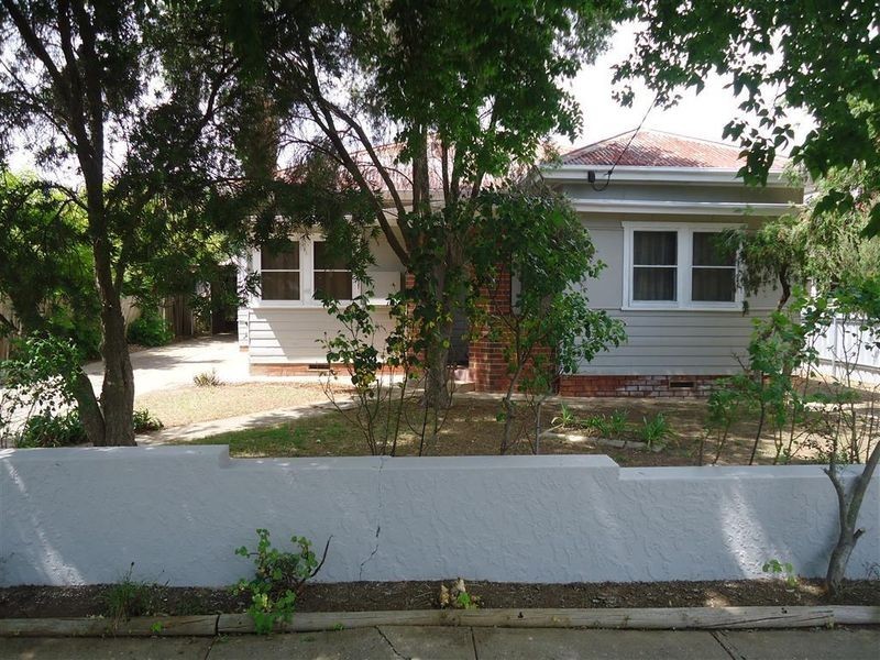 46 Meurant Avenue, Wagga Wagga NSW 2650