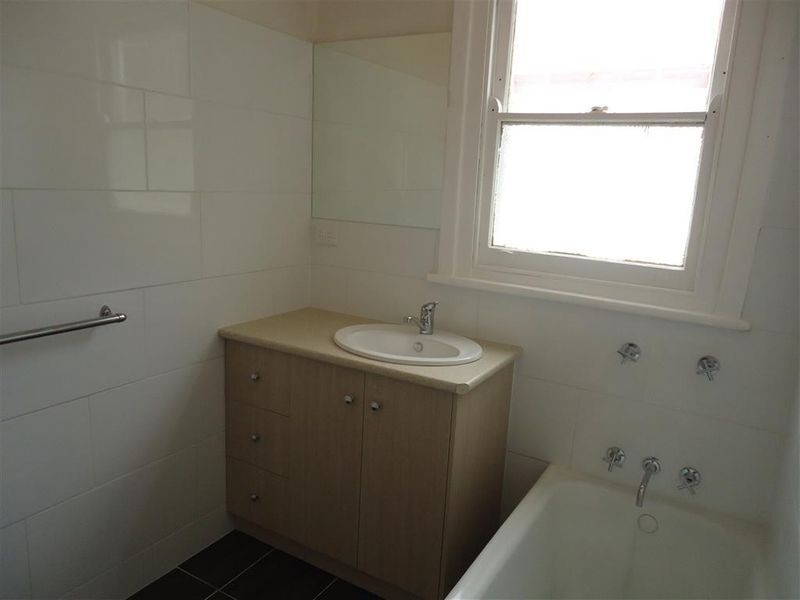 46 Meurant Avenue, Wagga Wagga NSW 2650