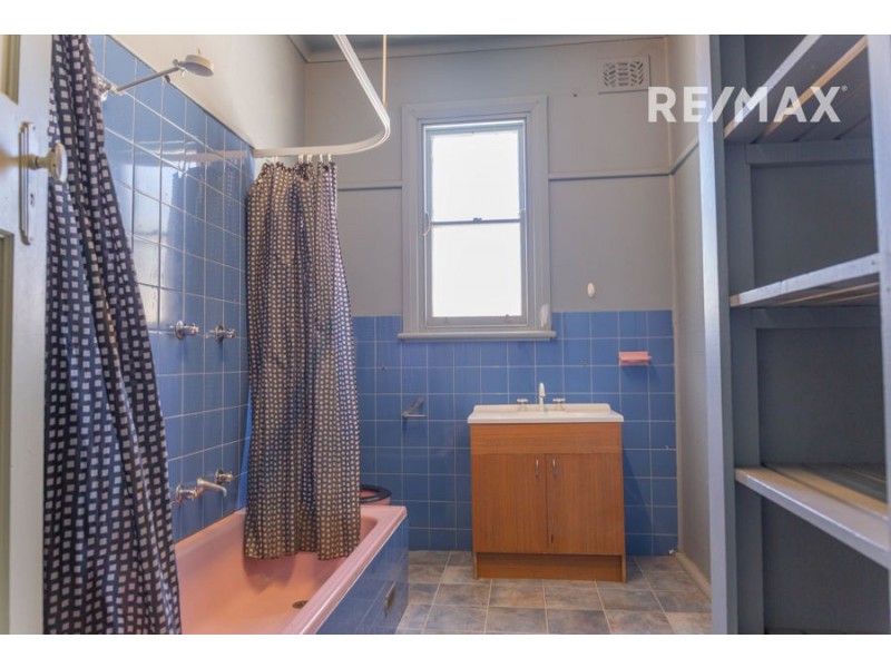 238A Baylis Street, Wagga Wagga NSW 2650