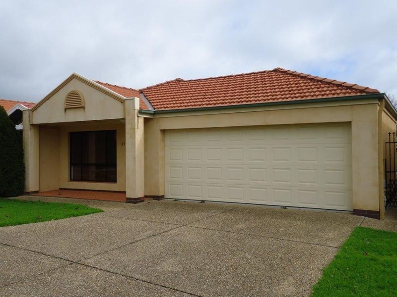 37 Galing Place, Wagga Wagga NSW 2650