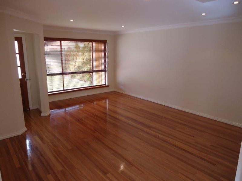 37 Galing Place, Wagga Wagga NSW 2650