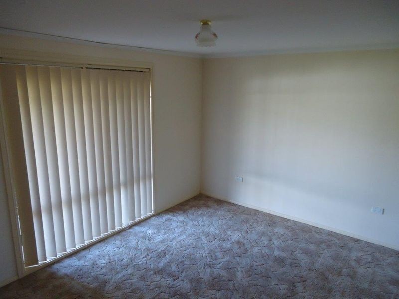 2/15 Yeomans Place, Kooringal NSW 2650