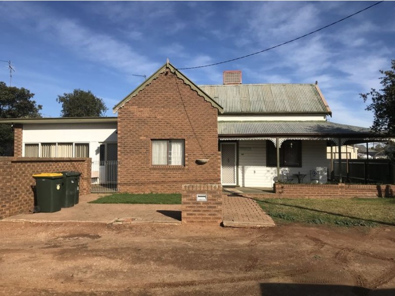 60 Drummond Street, Lockhart NSW 2656