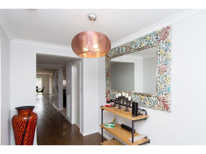 19 Gibson Street, Boorooma NSW 2650