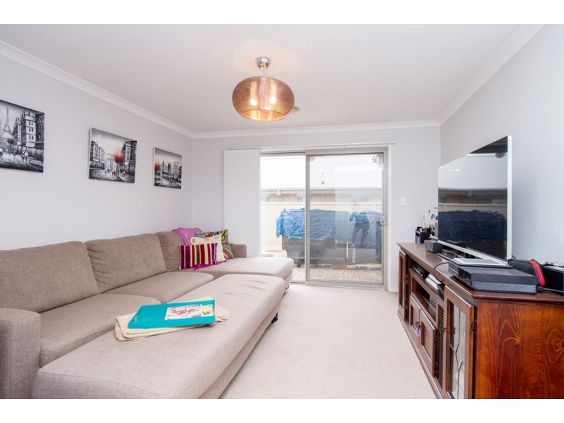 19 Gibson Street, Boorooma NSW 2650