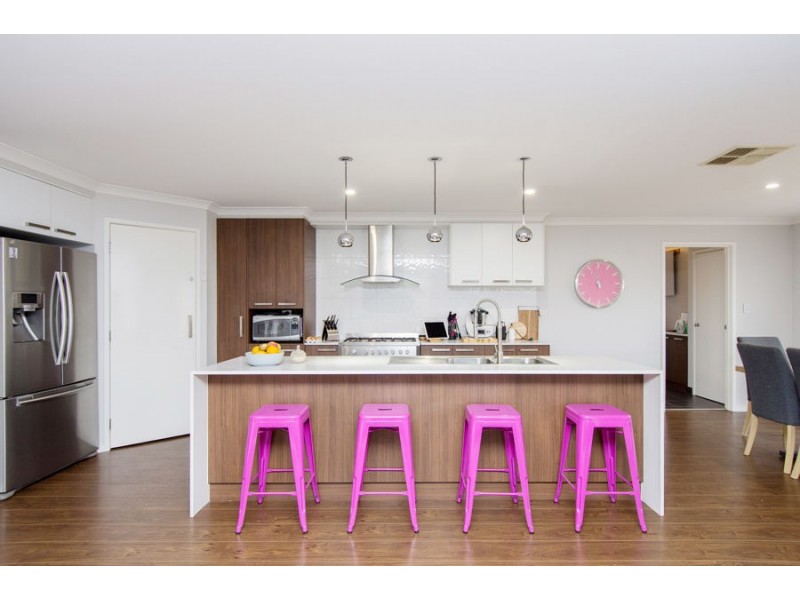 19 Gibson Street, Boorooma NSW 2650