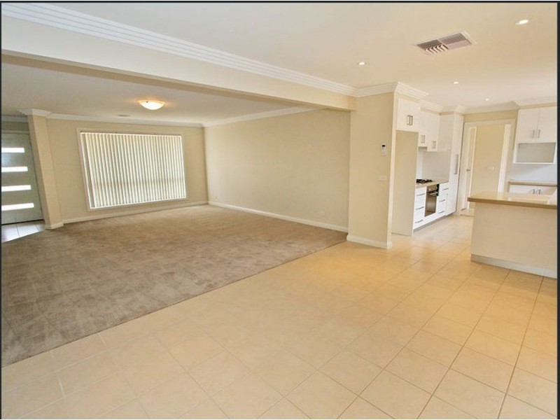 1/1 Brindabella Drive, Tatton NSW 2650