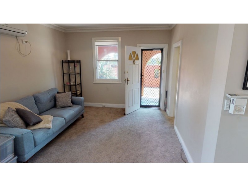 170 Gurwood Street, Wagga Wagga NSW 2650