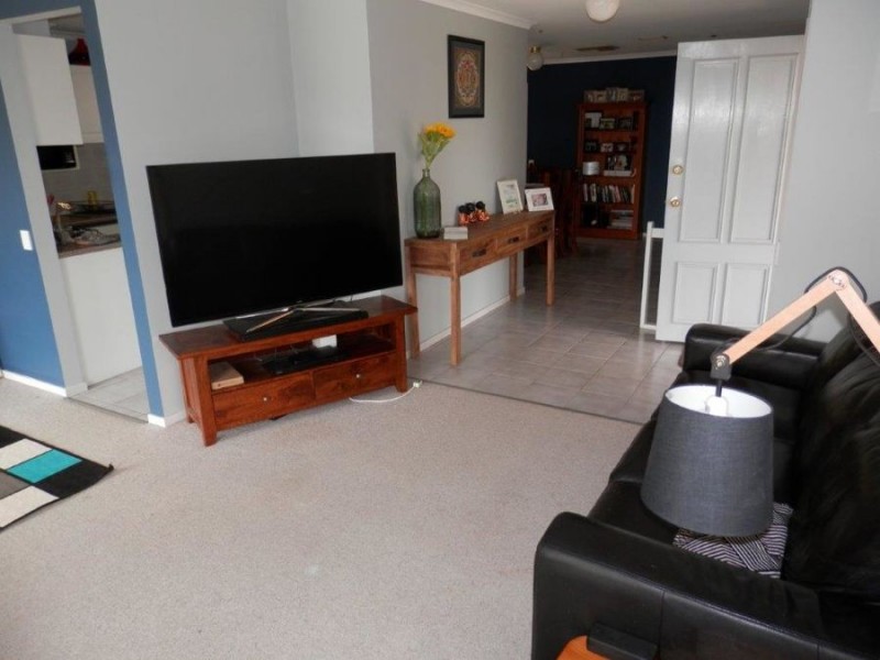 4 Mangrove Crescent, Forest Hill NSW 2651