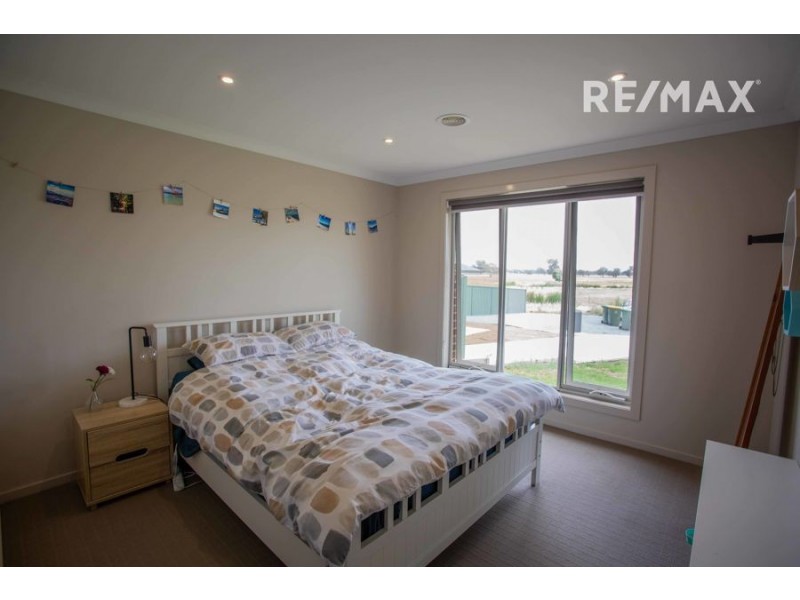 9B Gimlet Place, Forest Hill NSW 2651