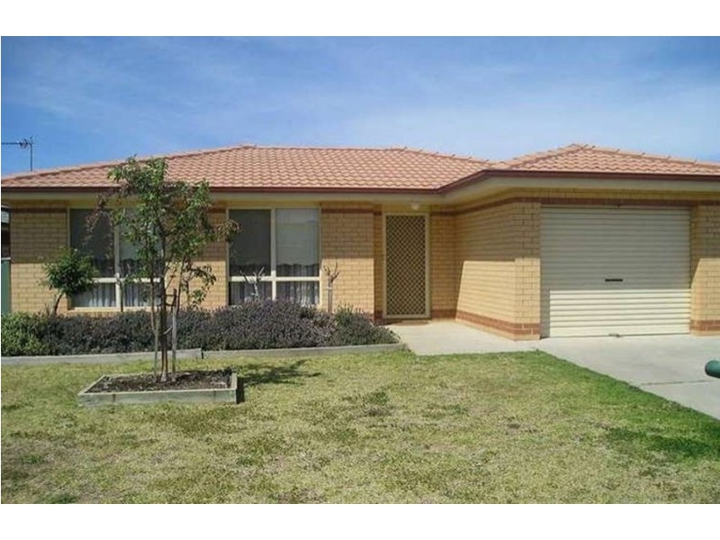 30 Girraween Mews, Glenfield Park NSW 2650