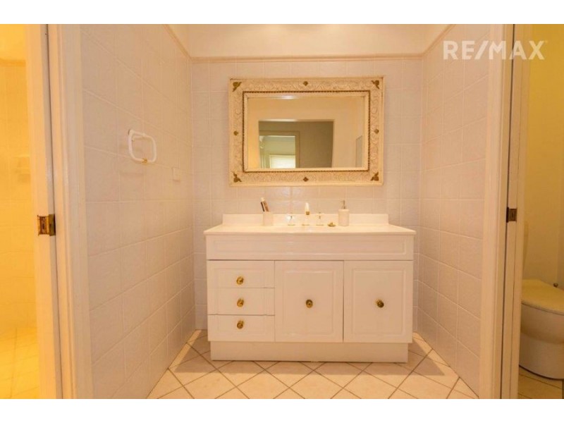 2/56 Simkin Crescent, Kooringal NSW 2650