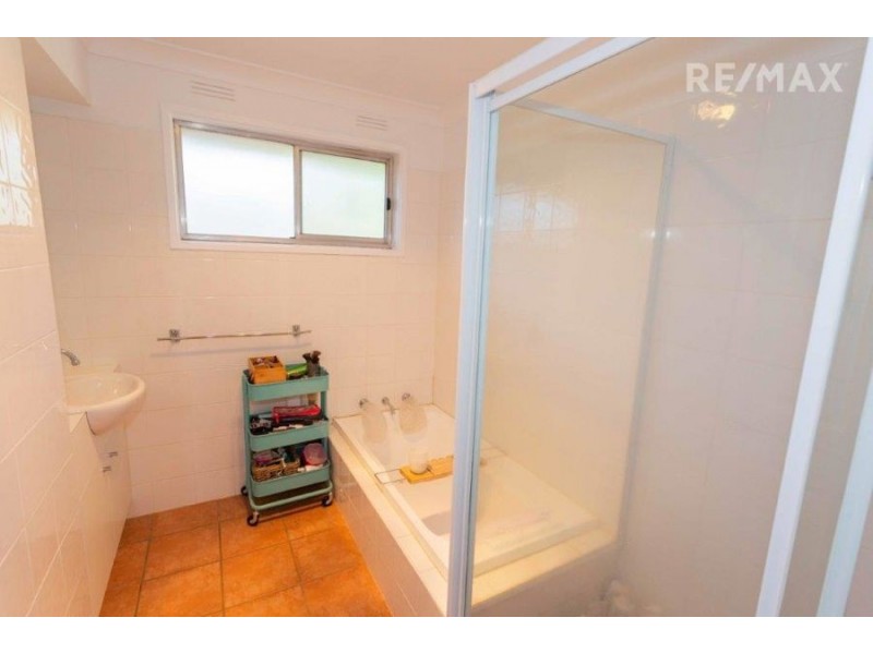 18 Malumba Street, Kooringal NSW 2650