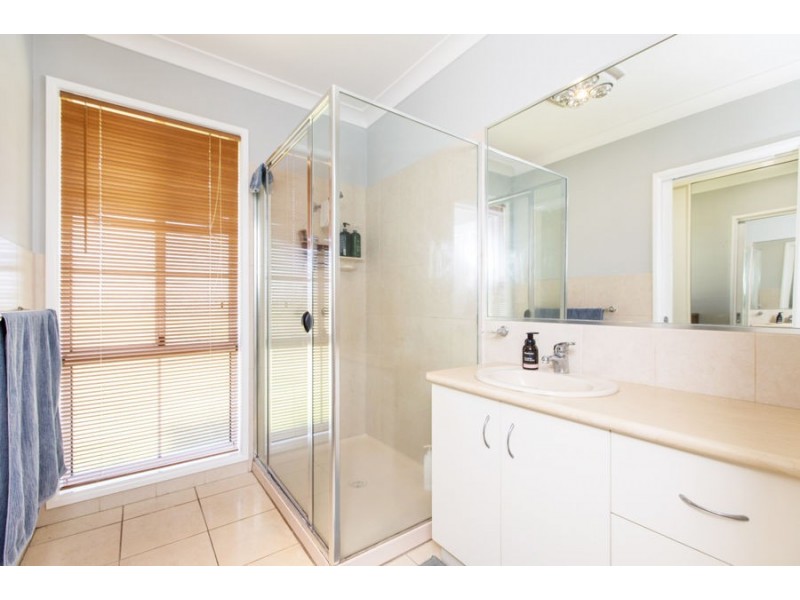 12 Casuarina Place, Springvale NSW 2650