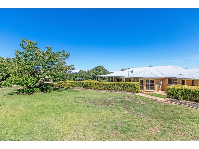 12 Casuarina Place, Springvale NSW 2650