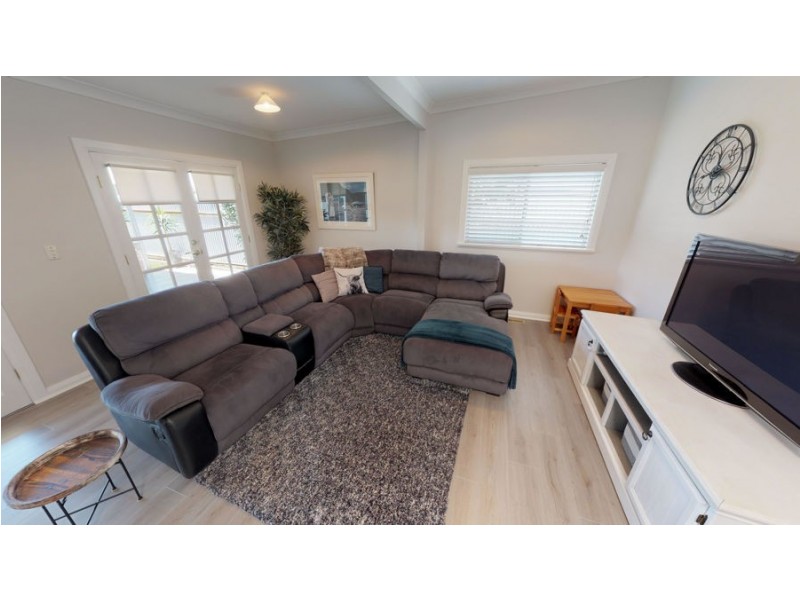 31 Evans Street, Wagga Wagga NSW 2650