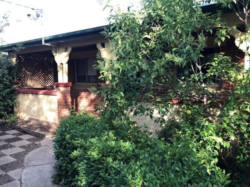 147 Docker Street, Wagga Wagga NSW 2650