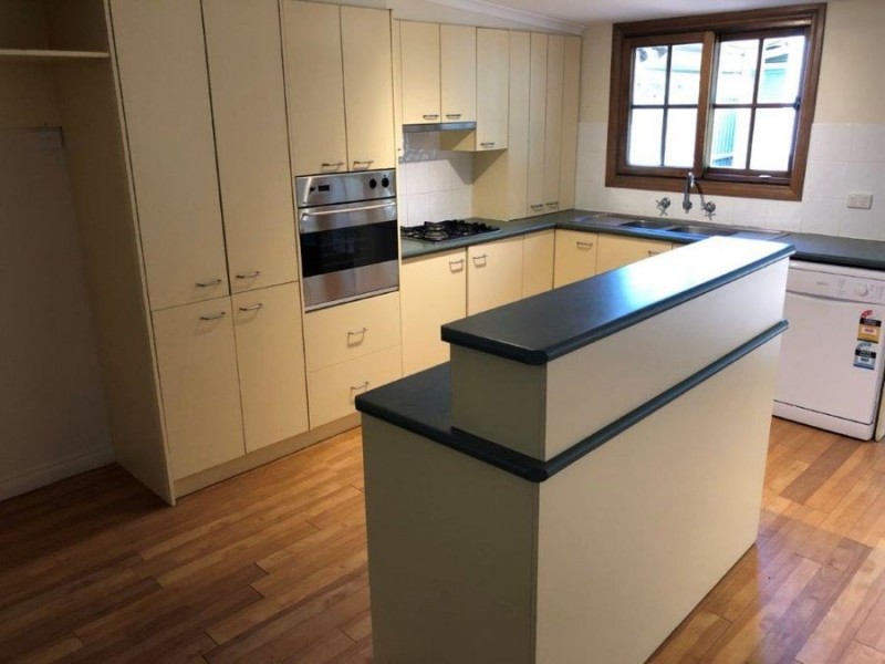 147 Docker Street, Wagga Wagga NSW 2650