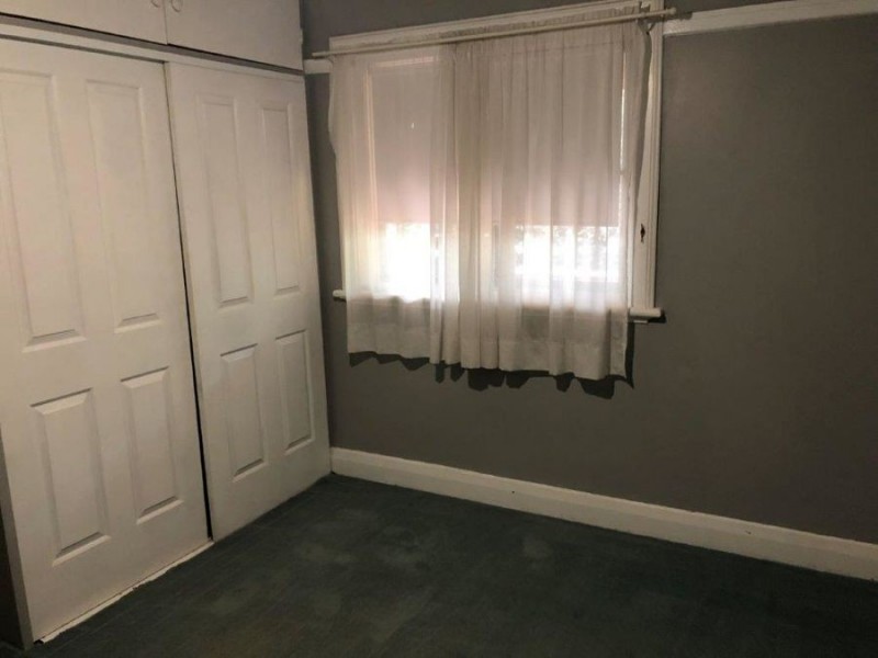 147 Docker Street, Wagga Wagga NSW 2650