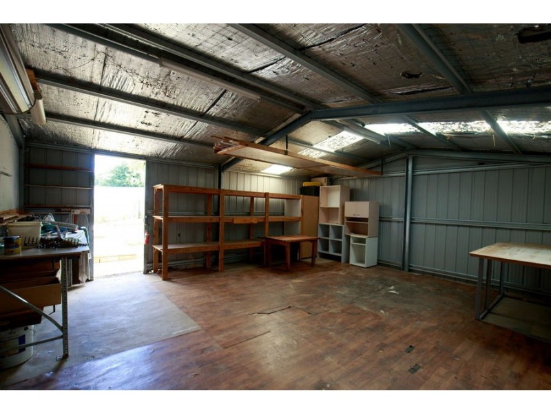 212 Lake Albert Road, Kooringal NSW 2650