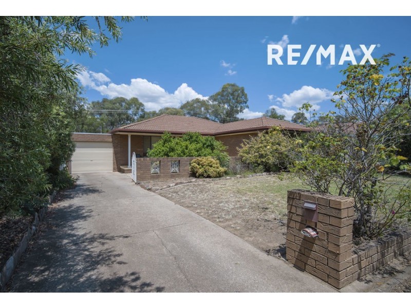 17 Goborra Street, Glenfield Park NSW 2650