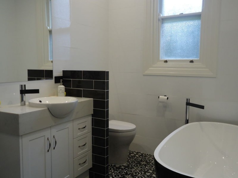 76 Peter Street, Wagga Wagga NSW 2650