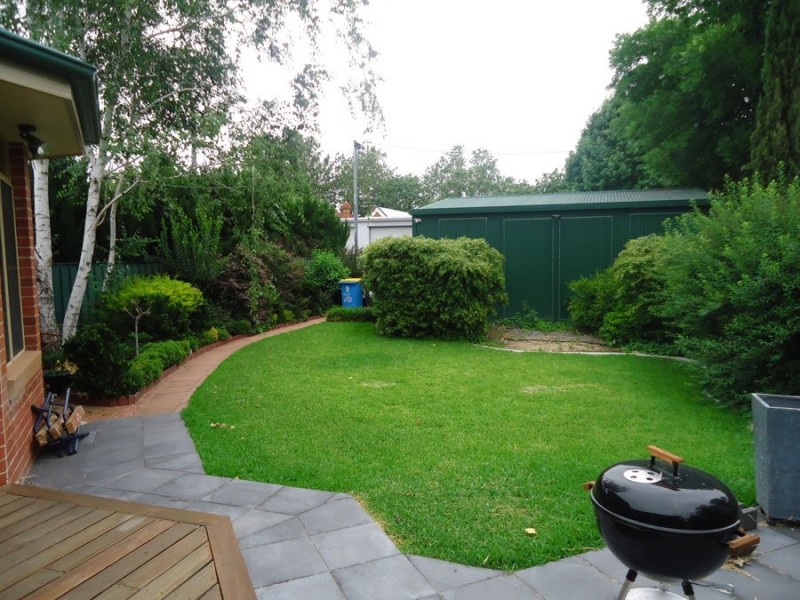 76 Peter Street, Wagga Wagga NSW 2650