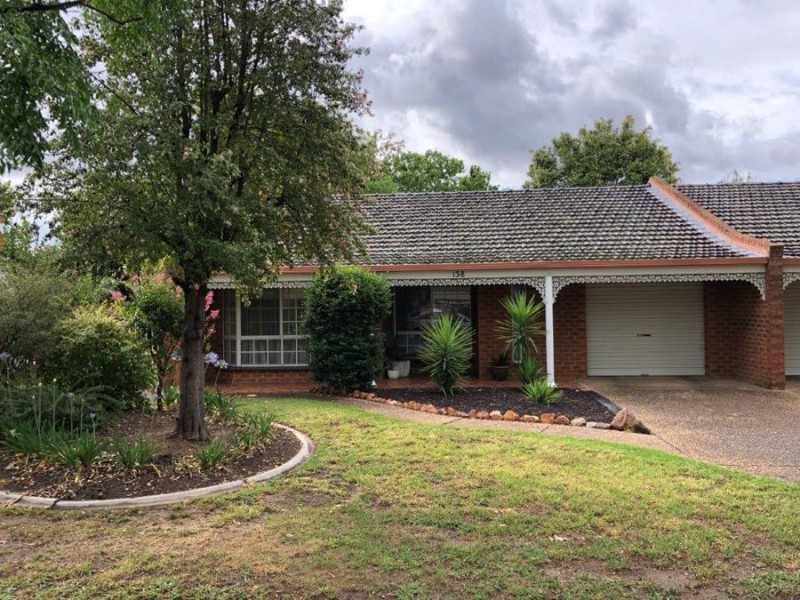 138 Docker Street, Wagga Wagga NSW 2650