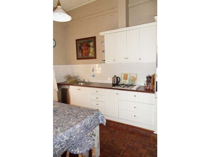 200 Fernleigh Road, Glenfield Park NSW 2650