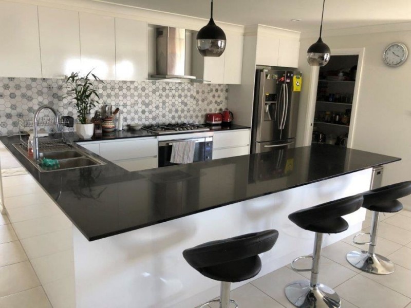 9 Mugga Street, Gobbagombalin NSW 2650