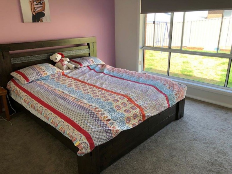 9 Mugga Street, Gobbagombalin NSW 2650