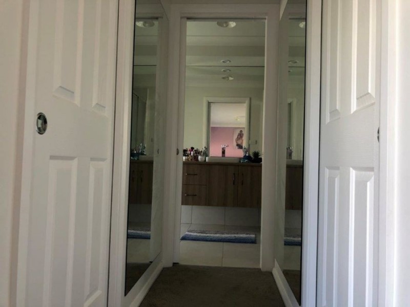 9 Mugga Street, Gobbagombalin NSW 2650