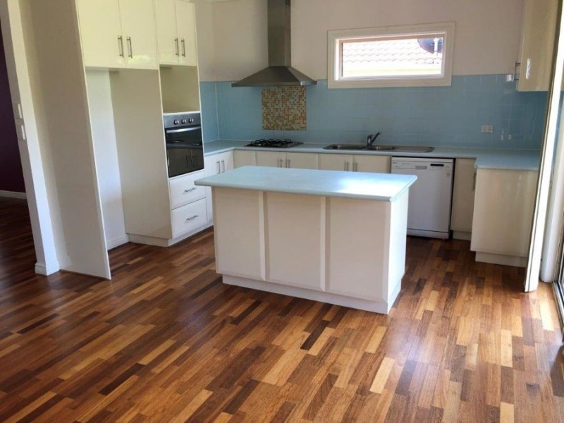 63 Brooklyn Drive, Bourkelands NSW 2650