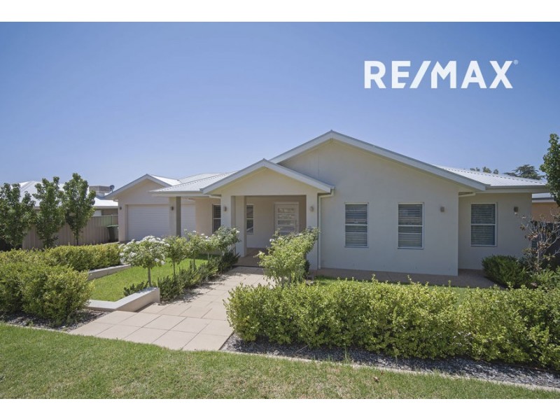 10 Clarence Place, Tatton NSW 2650