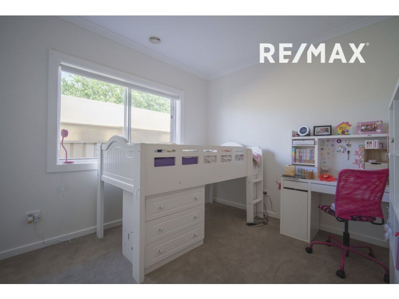 10 Clarence Place, Tatton NSW 2650