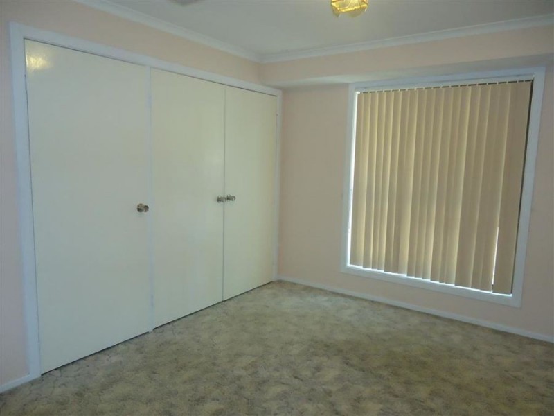 22 Pugsley Avenue, Estella NSW 2650