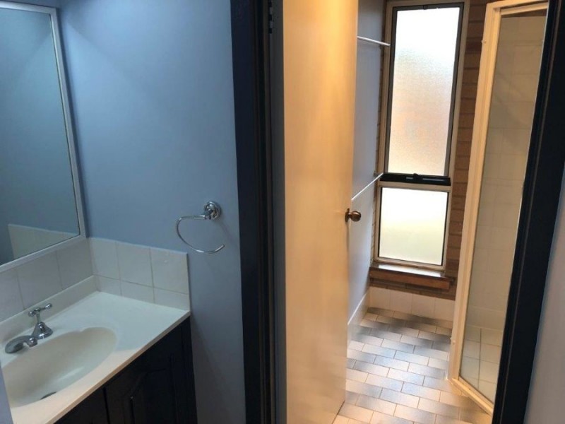 6/47 Karoom Drive, Glenfield Park NSW 2650