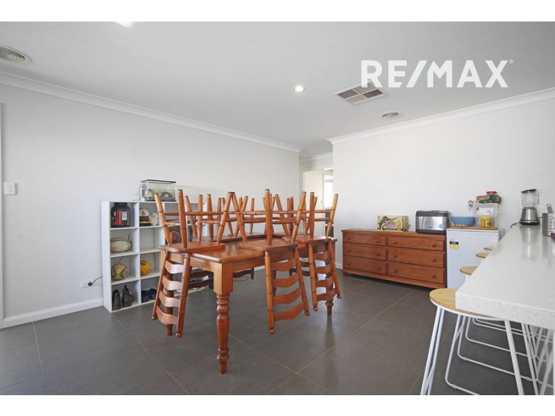 29 Alma Crescent, Estella NSW 2650