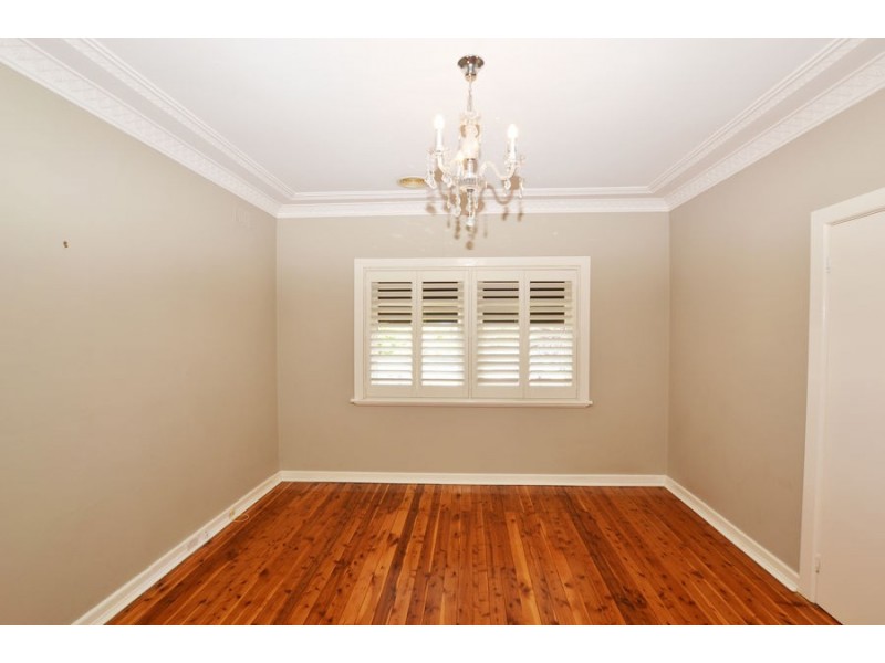 31 Mitchelmore Street, Turvey Park NSW 2650