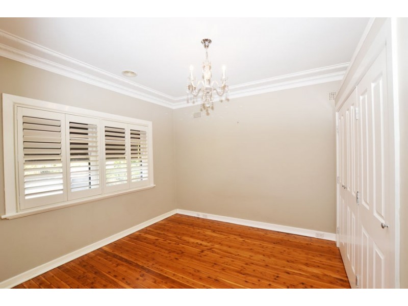 31 Mitchelmore Street, Turvey Park NSW 2650
