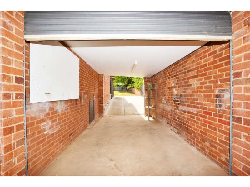 31 Mitchelmore Street, Turvey Park NSW 2650