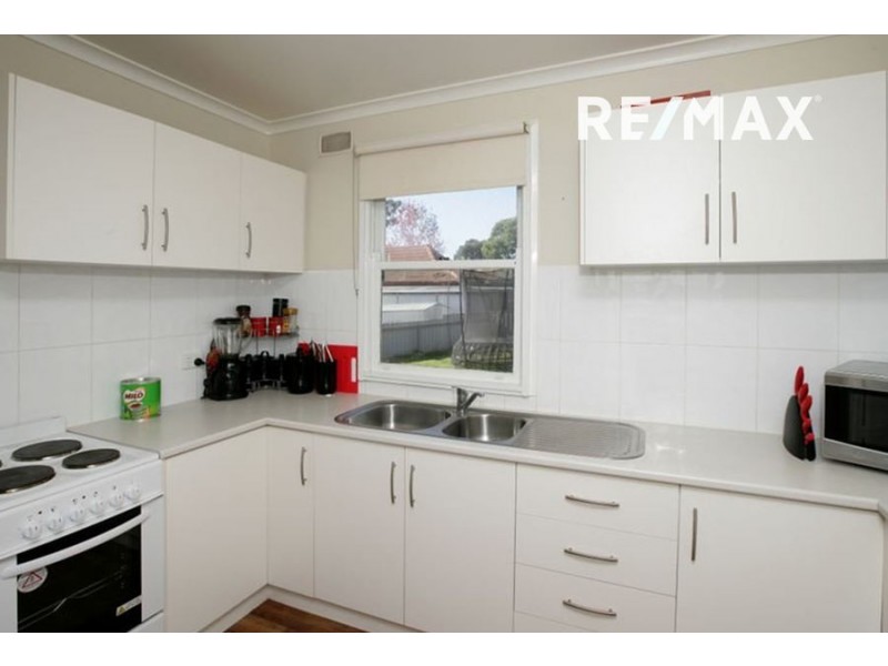 5 Marshall Street, Ashmont NSW 2650