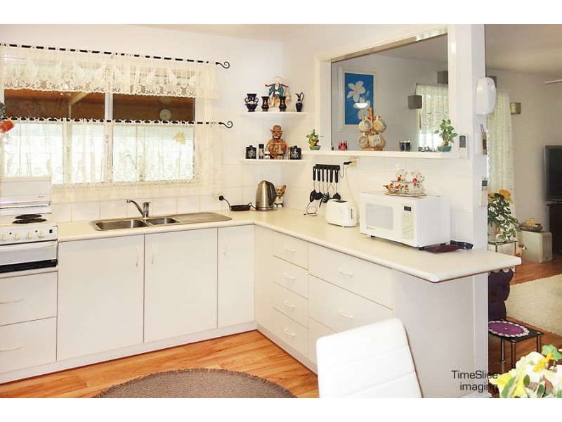 440 Lake Albert Road, Lake Albert NSW 2650