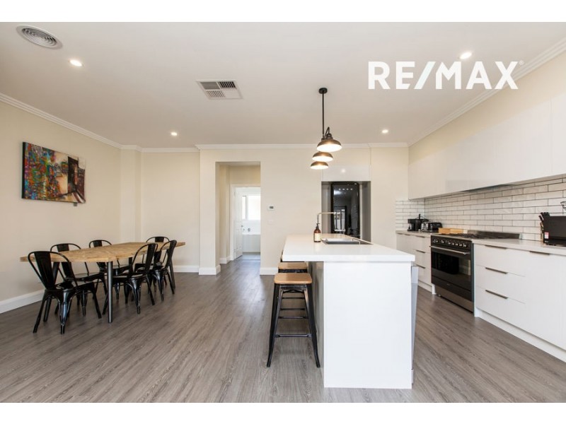 11a Day Street, Wagga Wagga NSW 2650